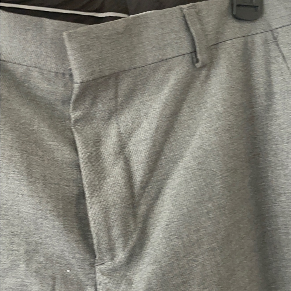 Men's Elegant Gray Dress Pants - Picture 5 of 11